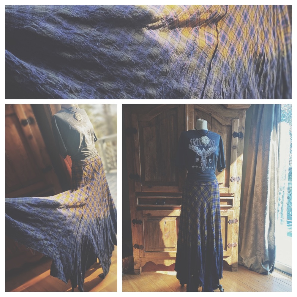 Skirt Gimmick Ombré Shark Bite Maxi Skirt
